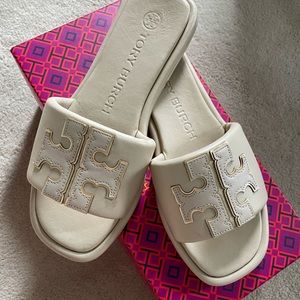 Tory Burch Double T sport sandal SZ6
